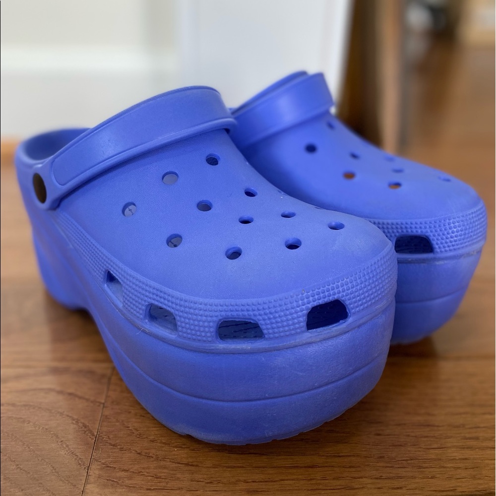 Platform croc